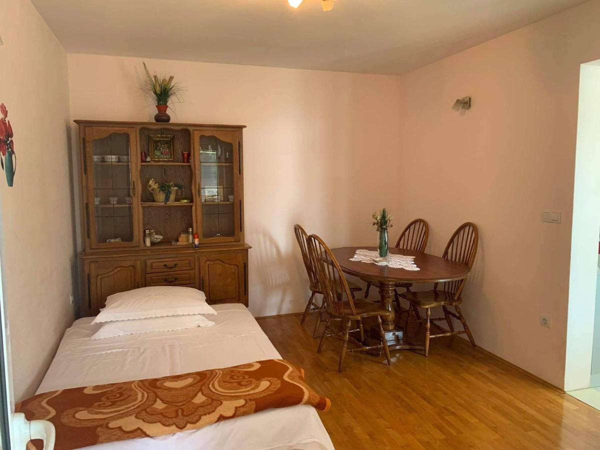 Nina Apartment Сплит Екстериор снимка